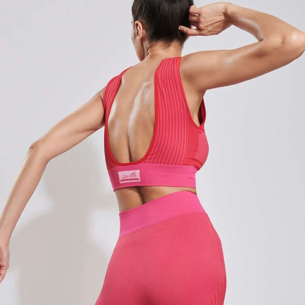 AHM Bare Back Light Sports Bra Hot Pink Size M